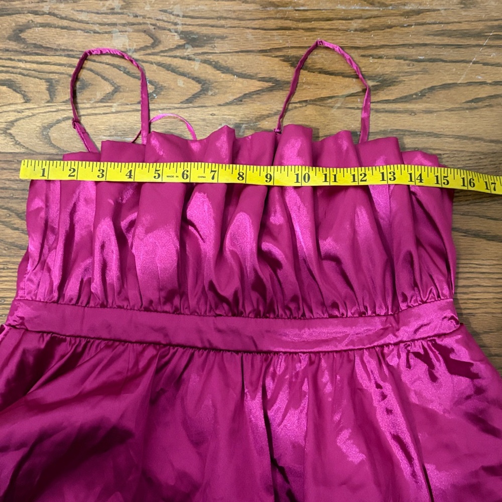 Thirty thirty Elegant Pink Satin Women's Top Size L New With Tag - Picture 8 of 9